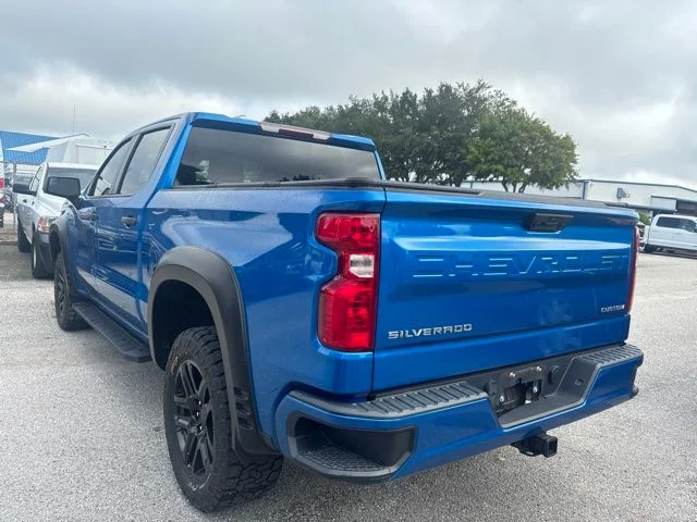 Used 2023 Blue Chevrolet Custom image 7