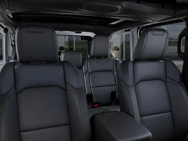 New 2026 Black Clear-Coat Exterior Paint Jeep Sahara image 52