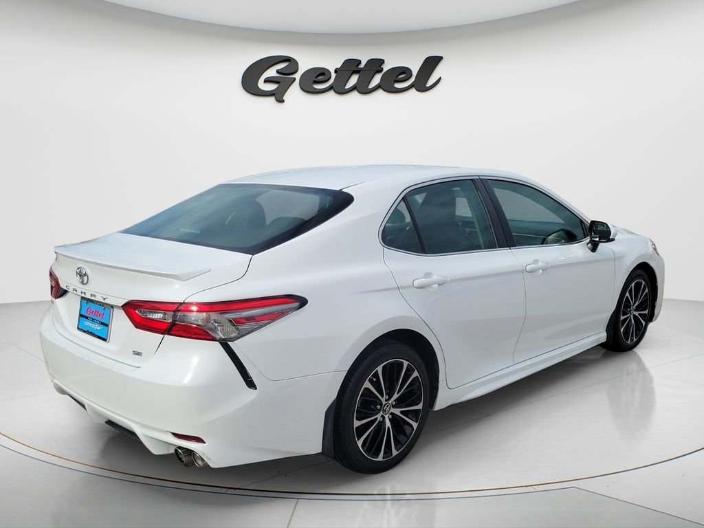 Certified Used 2018 White Toyota SE image 5