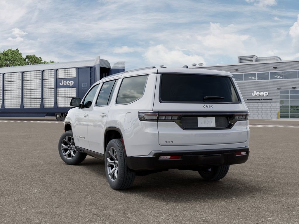 New 2026 Bright White Clear-Coat Exterior Paint Jeep Limited Altitude image 3