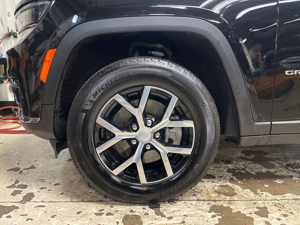 Used 2025 Black Jeep Limited image 11