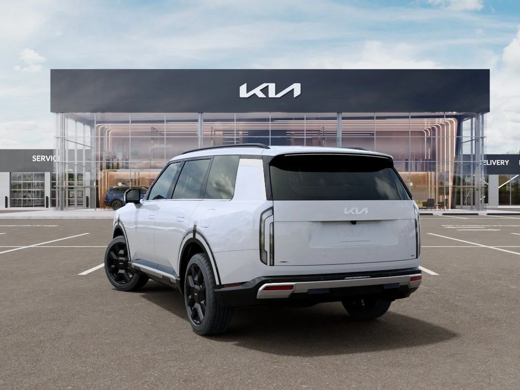 New 2027 Glacial White Pearl Kia SX Prestige image 4