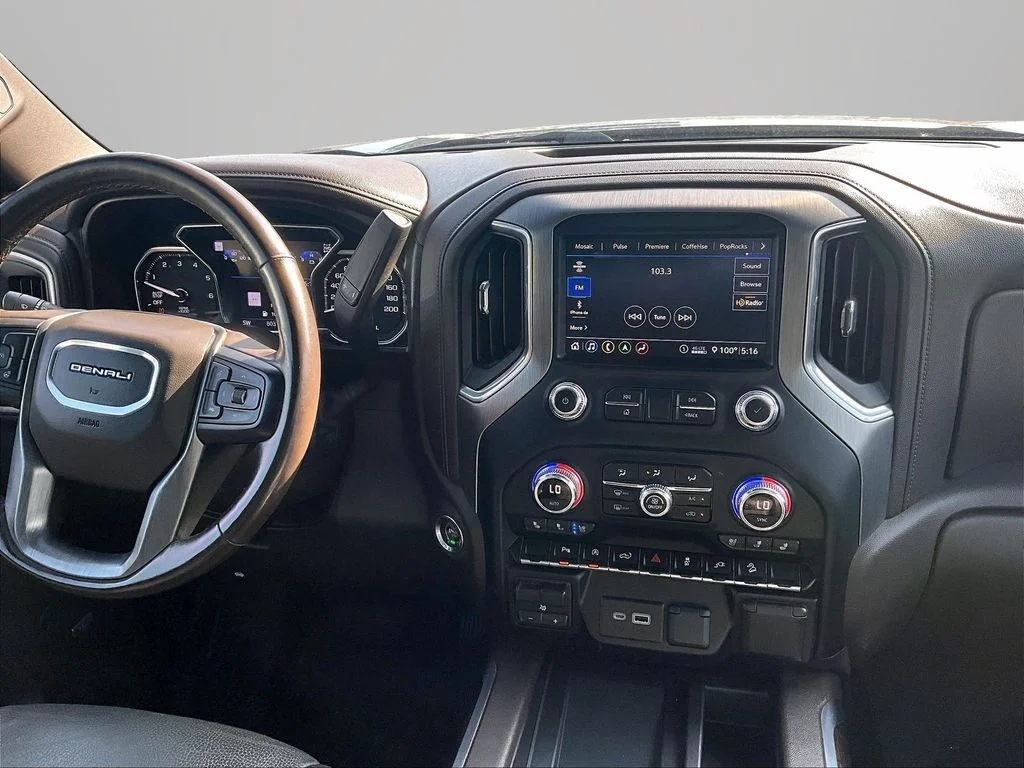 Used 2020 Blue GMC Denali image 7