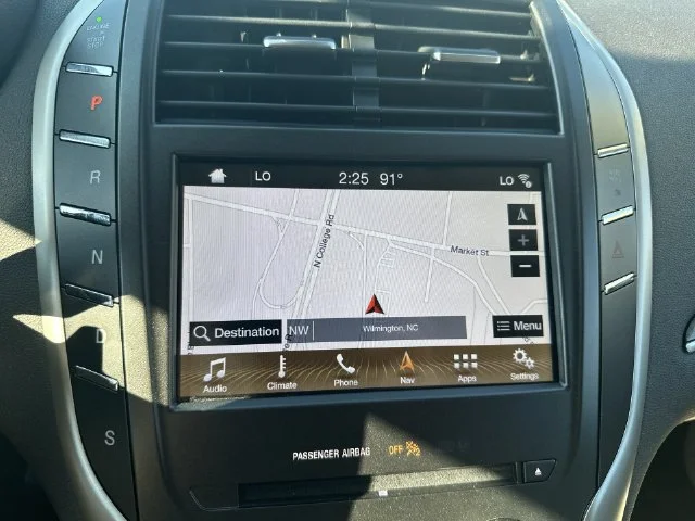Used 2019 Brown Lincoln Reserve image 19
