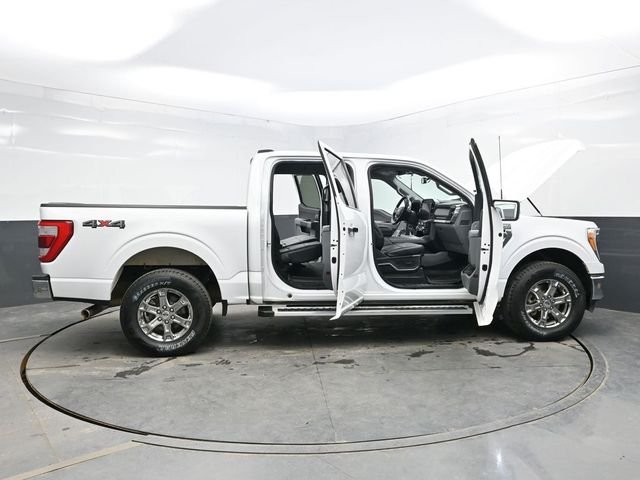 Used 2023 White Ford Lariat image 40