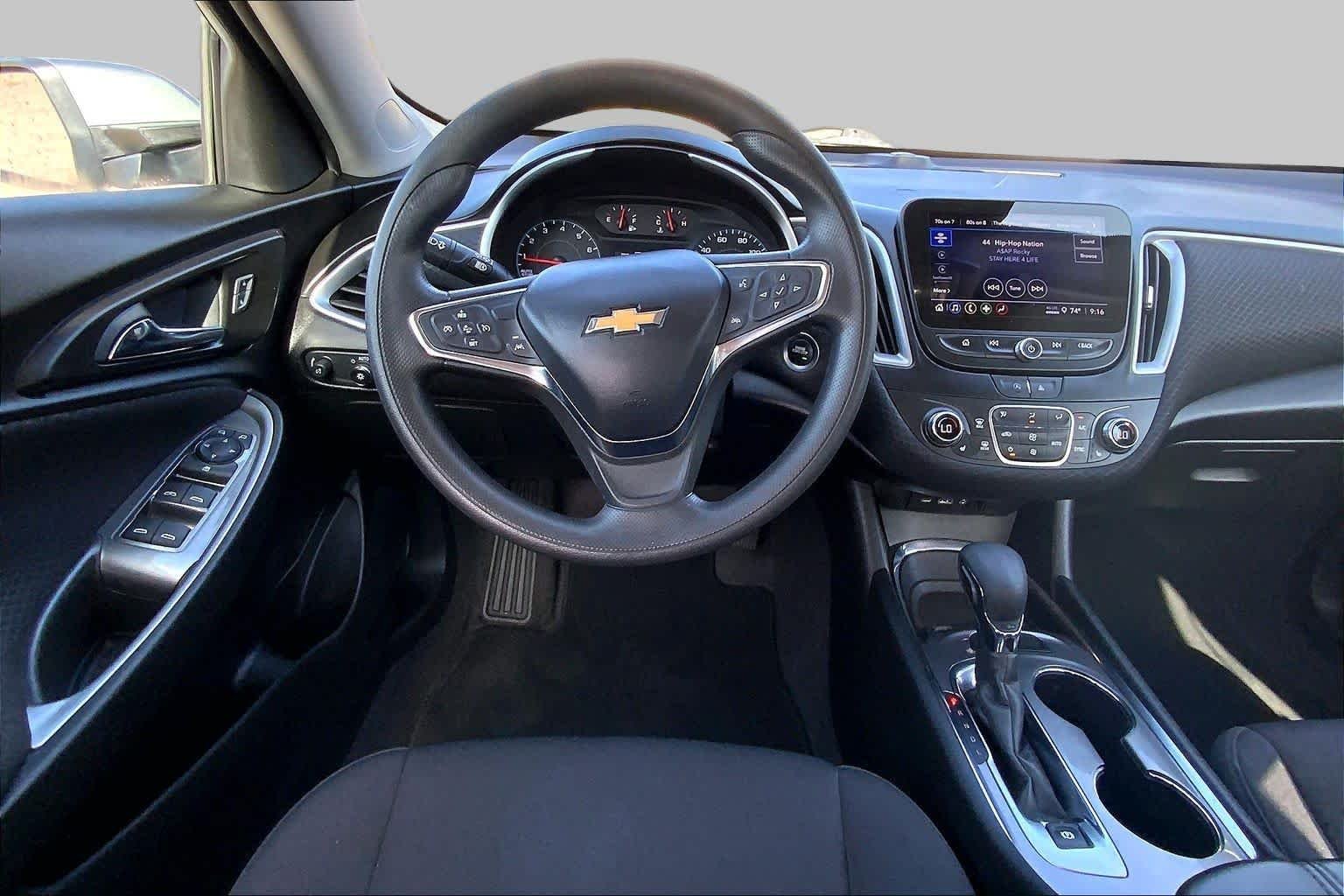 Used 2023 Sterling Gray Metallic Chevrolet LT image 6