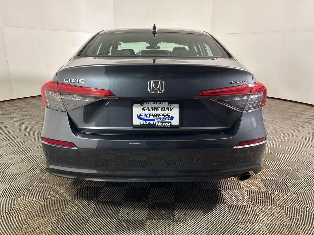 Used 2024 Sonic Gray Pearl Honda Sport image 5