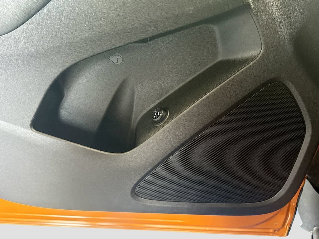 Used 2018 ORANGE BURST METALLIC Chevrolet LT image 18