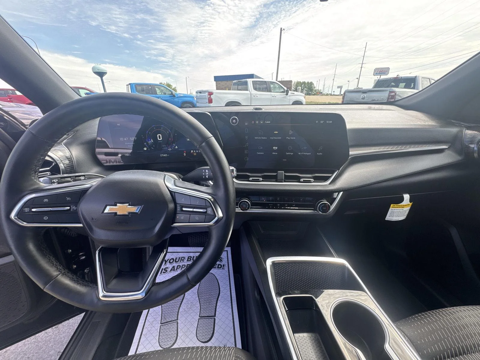 Used 2025 Mosaic Black Metallic Chevrolet LT image 17
