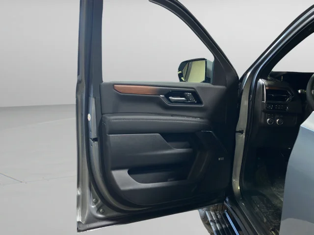 2026 GMC Yukon XL Denali - Photo 26