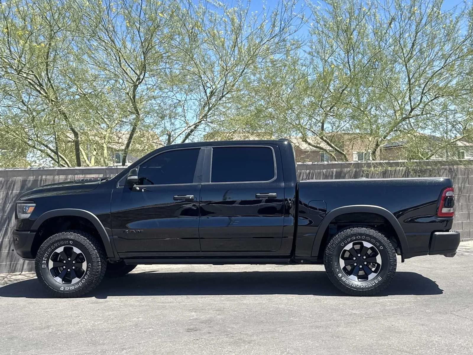 Used 2022 Diamond Black Crystal Pearlcoat Ram Rebel image 5