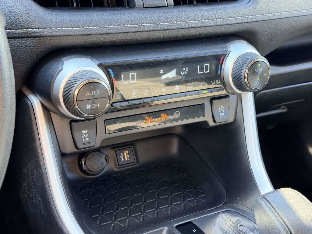 Used 2025 Red Toyota XLE image 19
