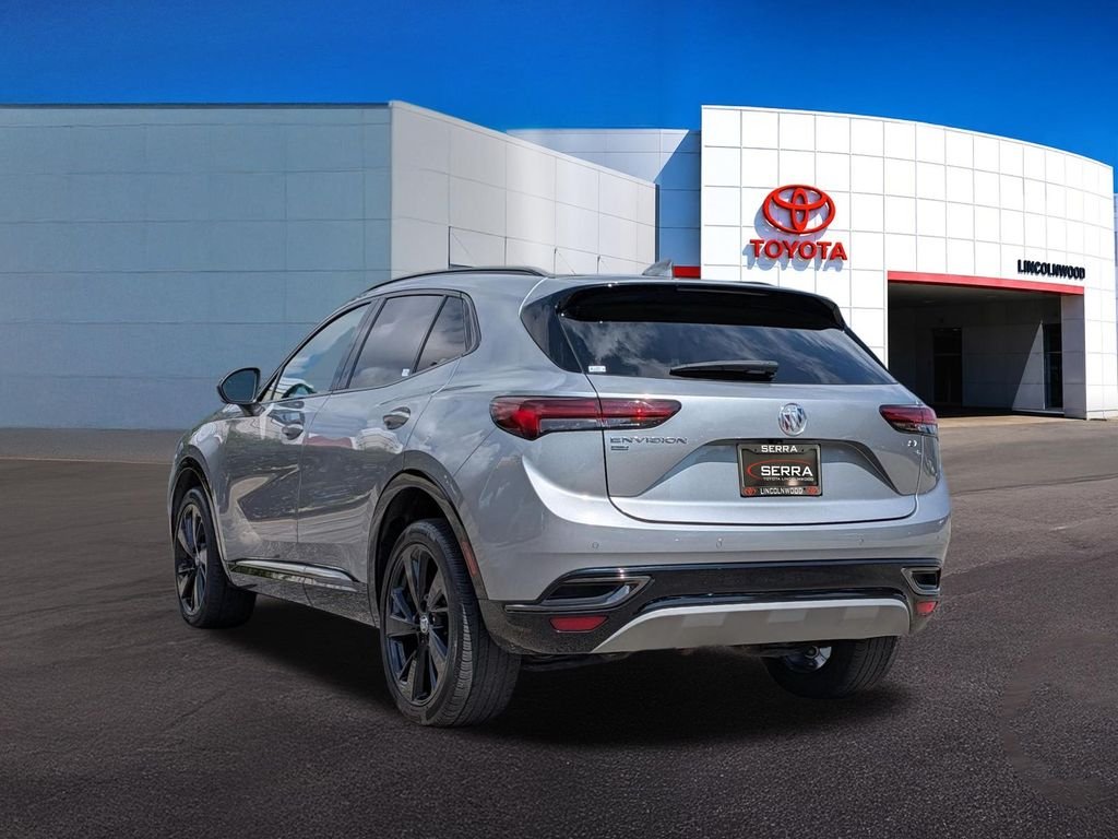 Used 2023 Gray Buick Preferred image 12