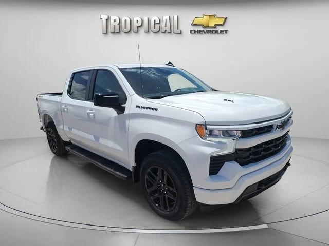 New 2026 Summit White Chevrolet RST image 7