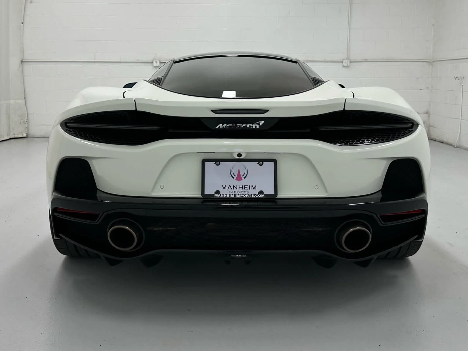 Used 2021 White McLaren  image 7