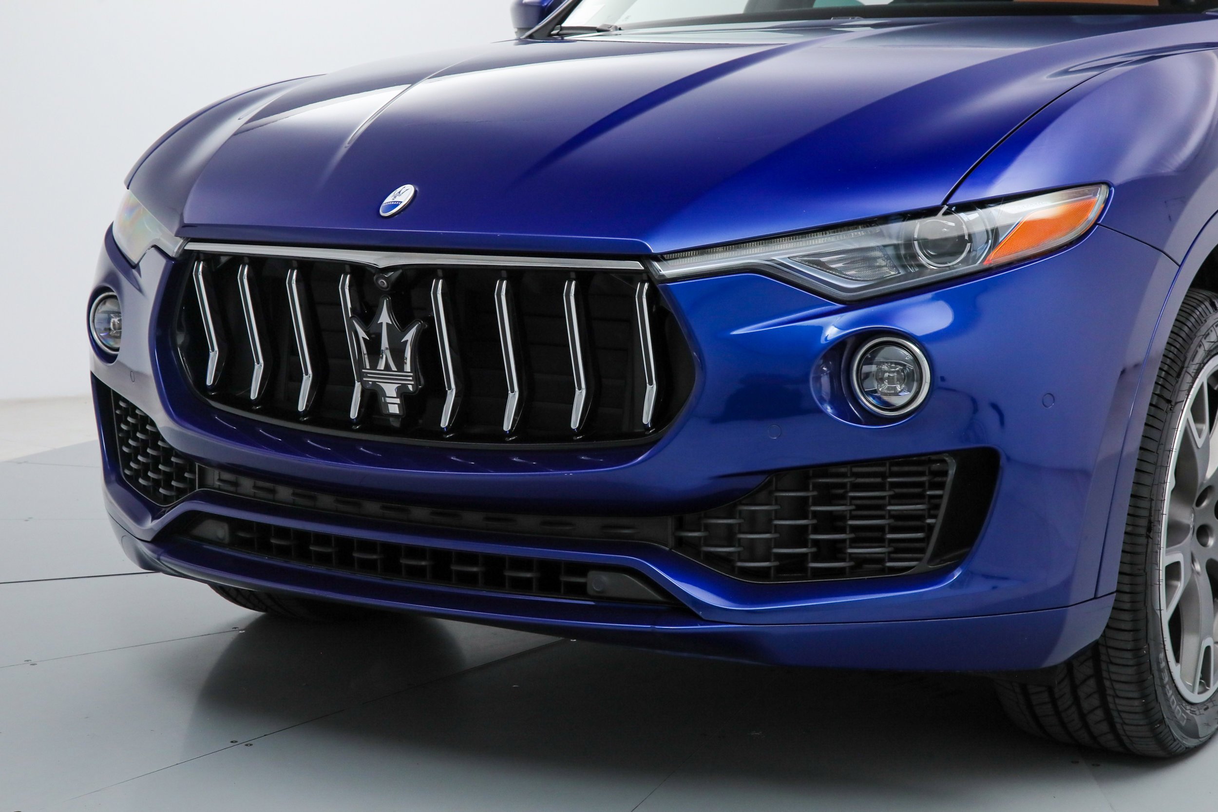 Certified Used 2023 Blue Maserati GT image 9