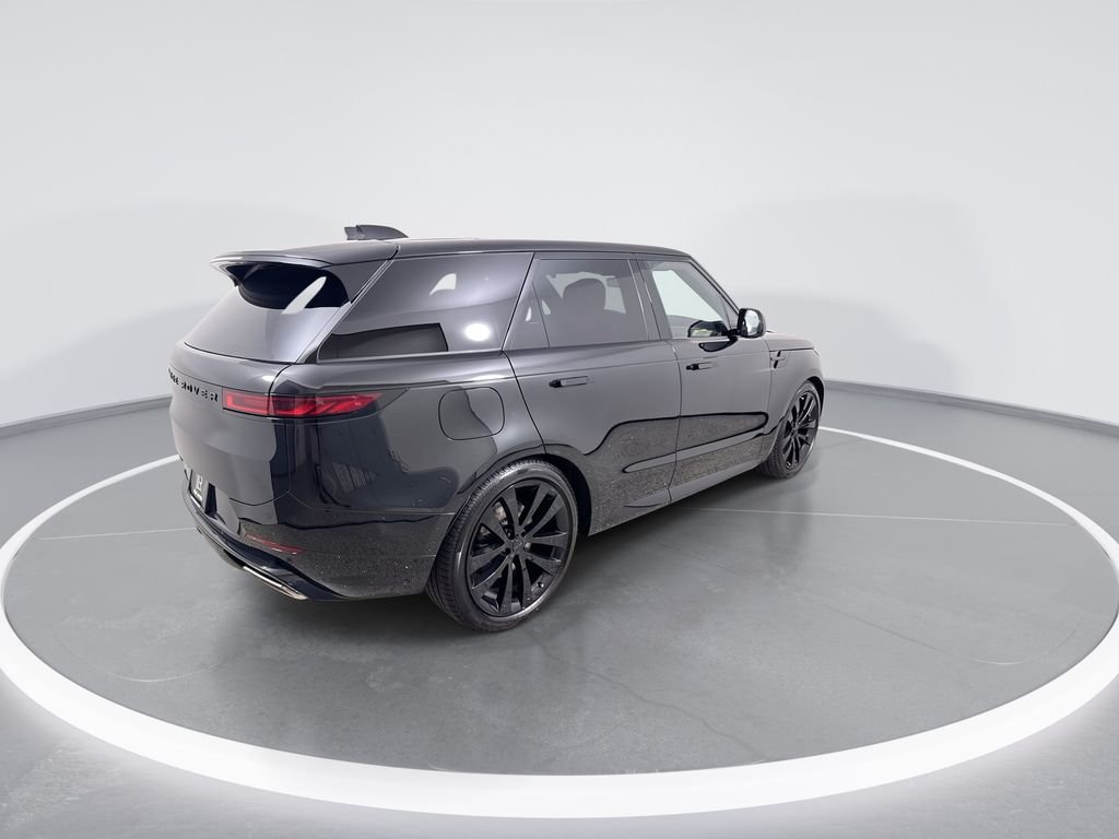 New 2026 Santorini Black Land Rover Dynamic SE image 8