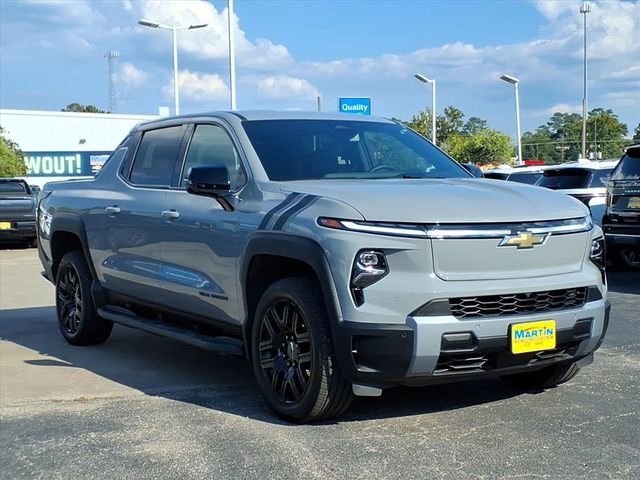 2026 Chevrolet Silverado EV LT - Photo 6