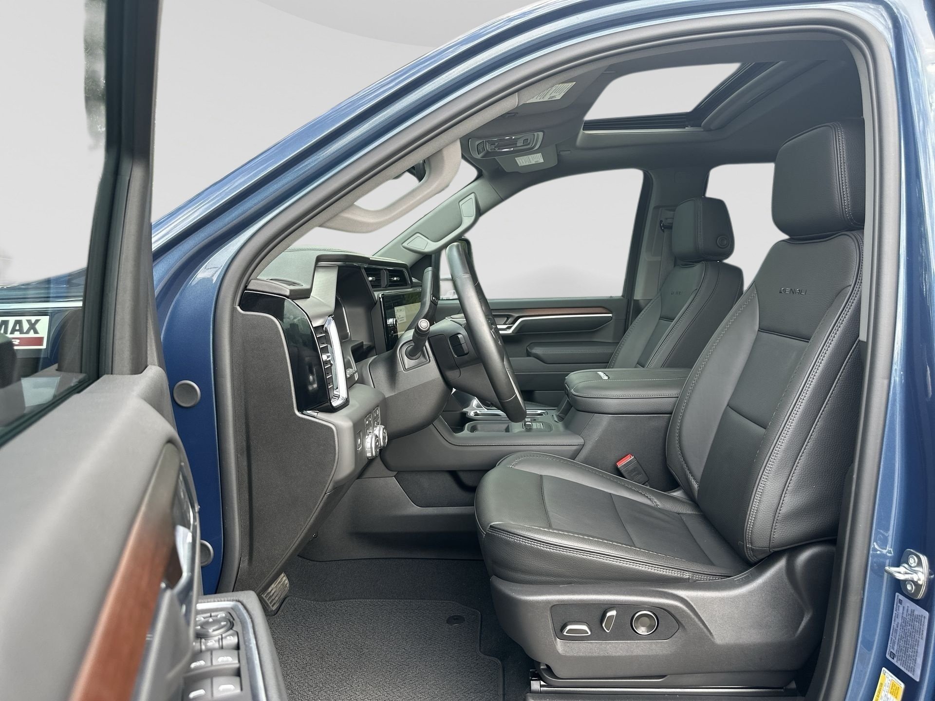2026 GMC Sierra 2500HD Denali - Photo 20