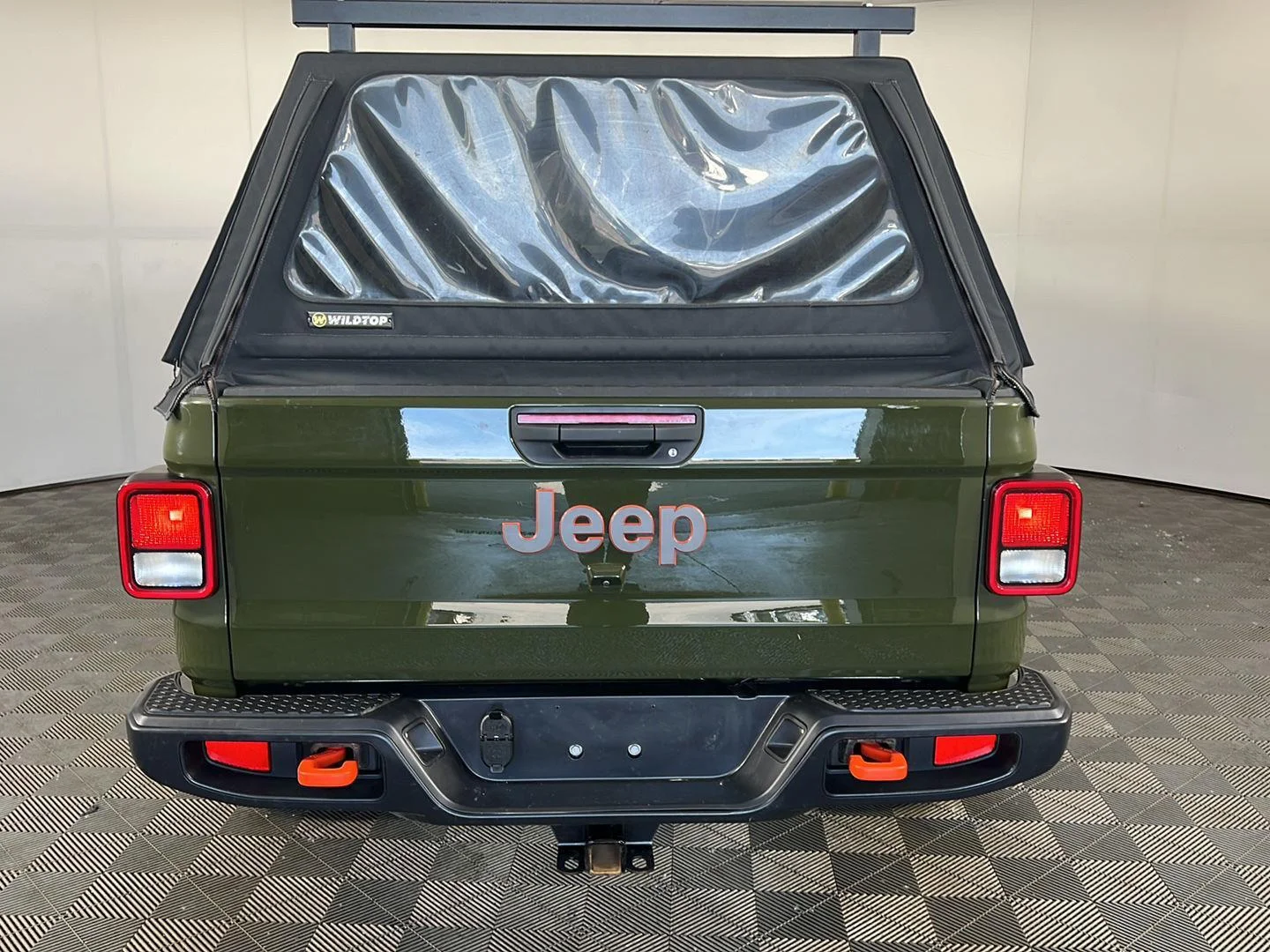 Used 2023 Sarge Green Clearcoat Jeep Mojave image 16