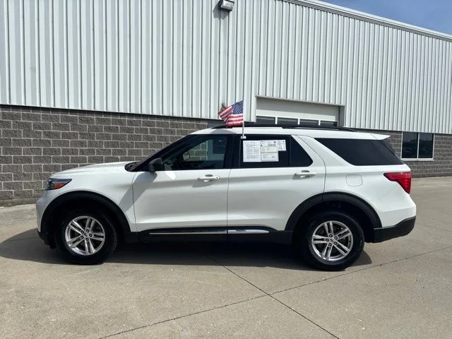 Certified Used 2024 Star White Ford XLT image 9