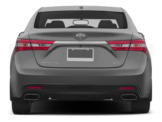Used 2013 Classic Silver Metallic Toyota XLE image 8