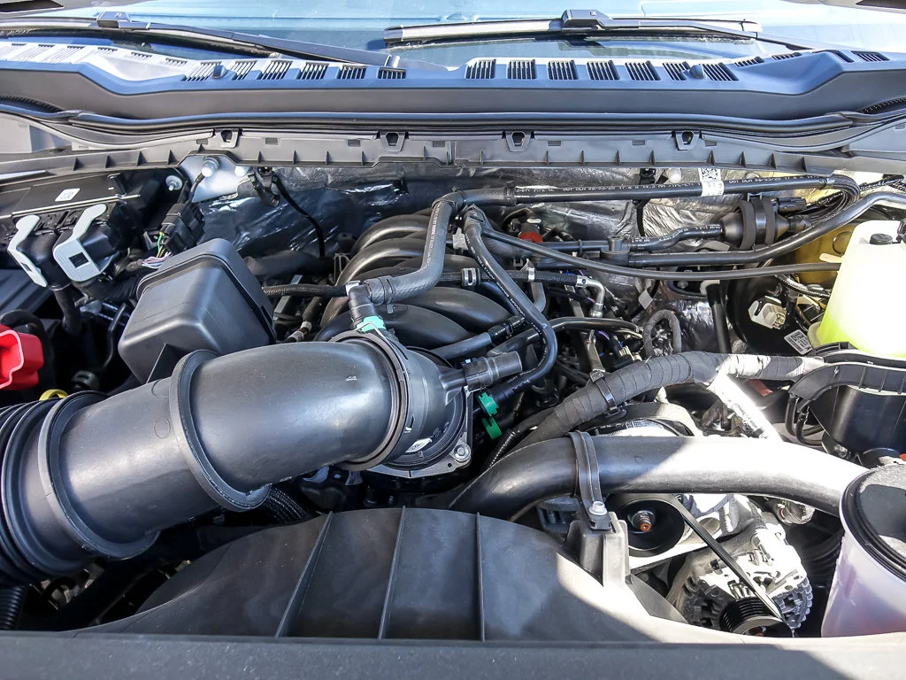 New 2026 Oxford White Ford XL image 33