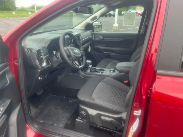 New 2026 Ruby Red Metallic Tinted Clearcoat Ford XLT image 8