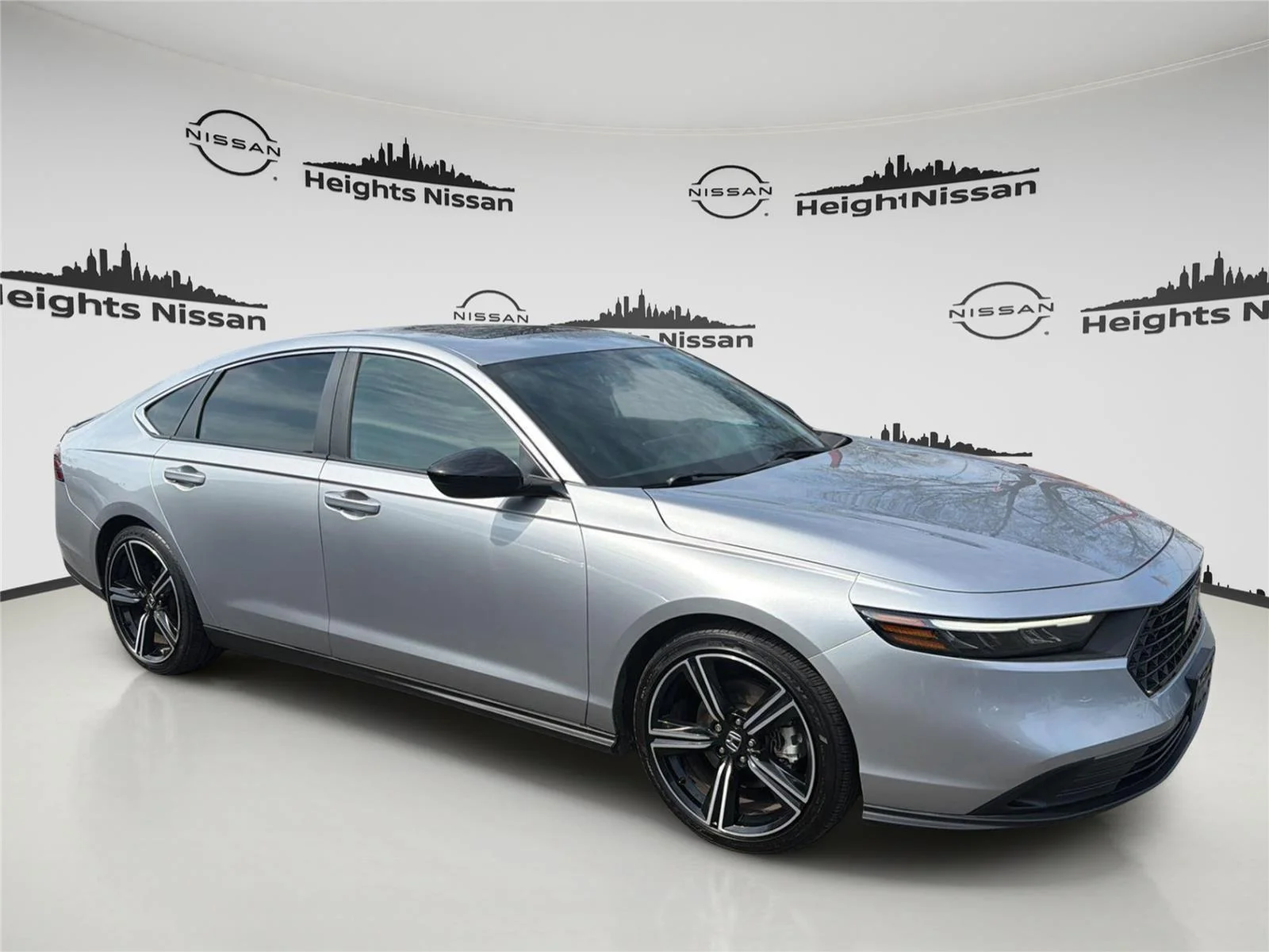 Used 2023 Lunar Silver Metallic Honda Sport image 7