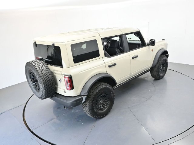 New 2026 Desert Sand Ford Badlands® image 97