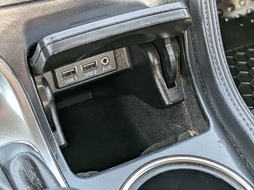 Used 2017 Blue Nissan 3.5 S image 20