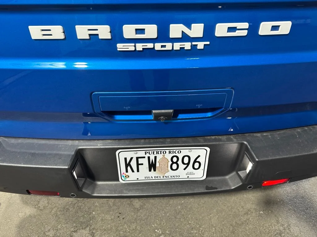 Used 2022 Blue Ford Outer Banks image 22