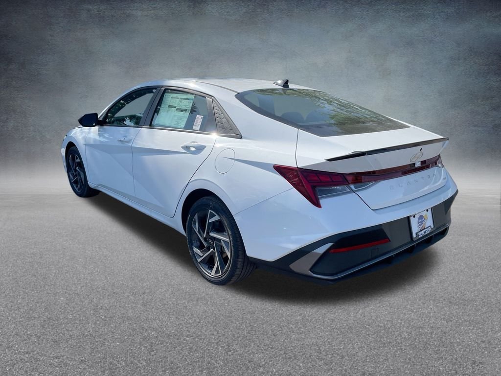 2025 Hyundai Elantra Blue - Photo 29