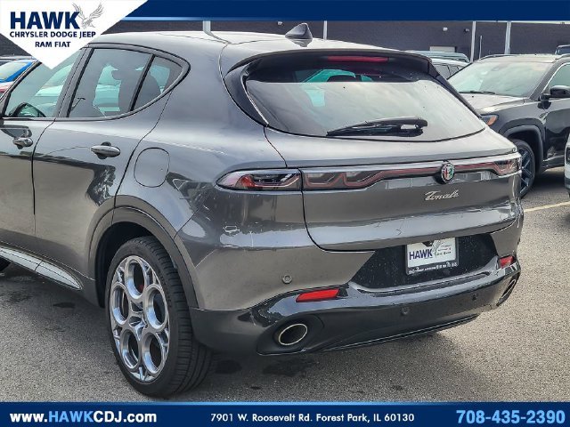 Used 2024 Silver Alfa Romeo Veloce image 6