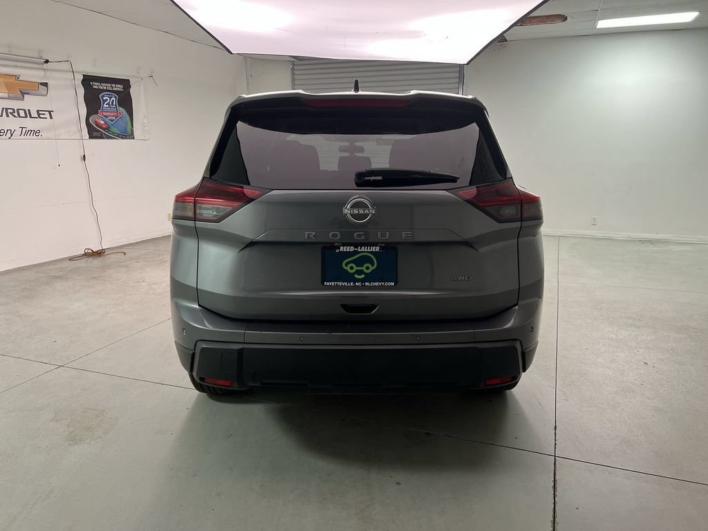 2024 Nissan Rogue S - Photo 7
