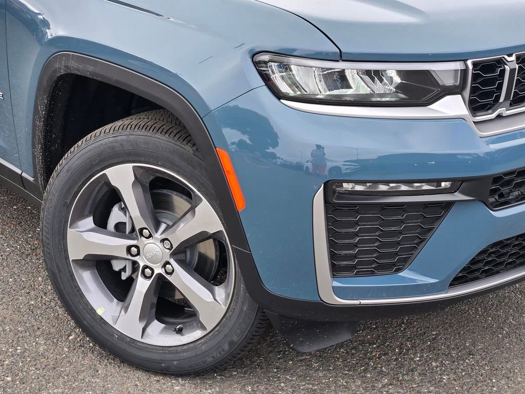 New 2026 Steel Blue Exterior Paint Jeep Limited image 6