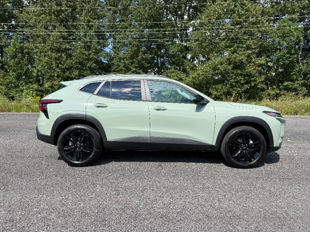 2026 Chevrolet Trax Activ - Photo 10