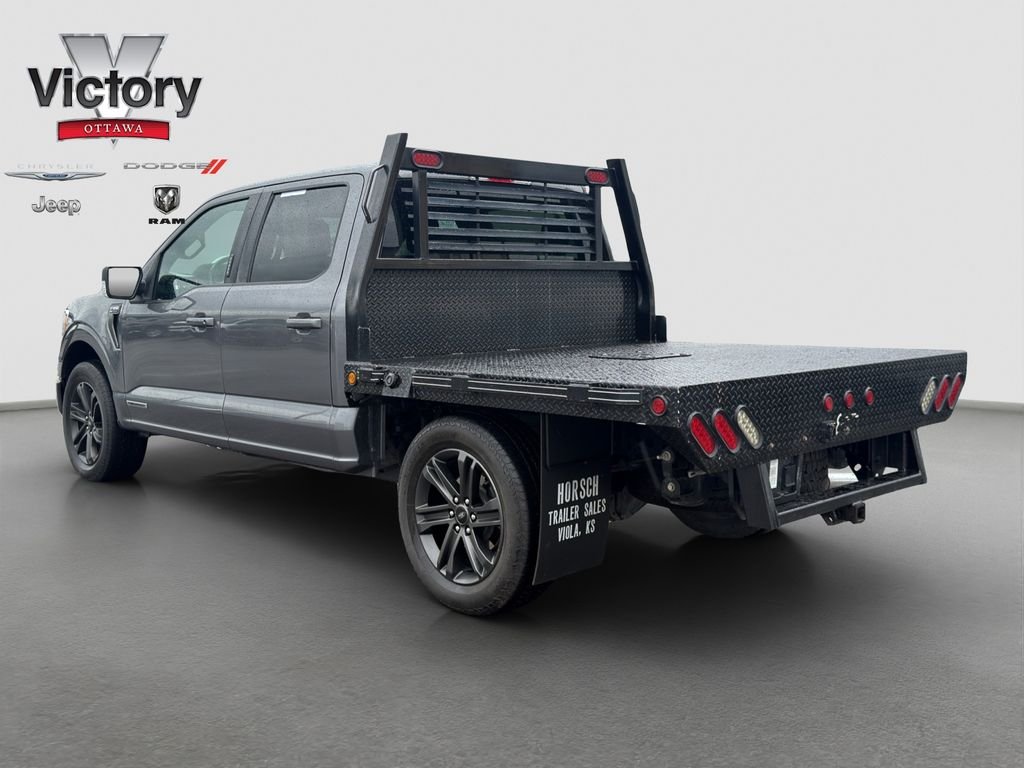 Used 2021 Gray Ford XLT image 4