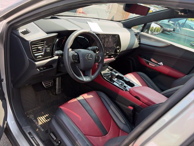 Used 2023 Silver Lexus 350 F SPORT Handling image 2