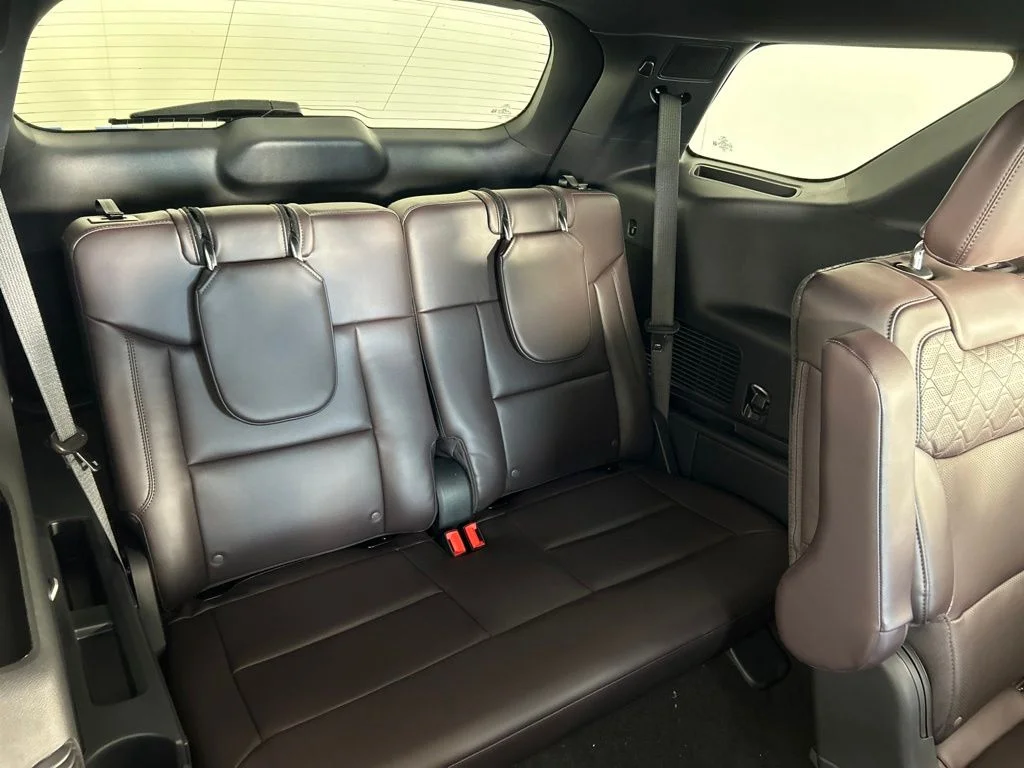 New 2026 Rapid Red Metallic Tinted Clearcoat Ford Platinum™ image 20