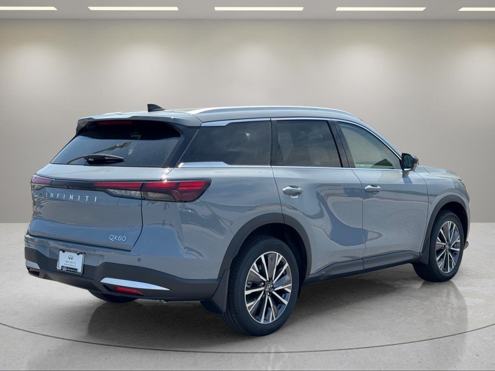 New 2027 HARBOR GRAY INFINITI Luxe FWD image 6