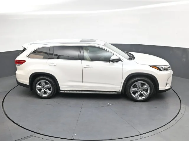 Used 2018 White Toyota Limited image 26