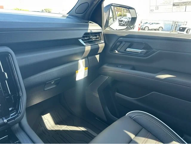 2026 GMC Yukon XL AT4 Ultimate - Photo 23