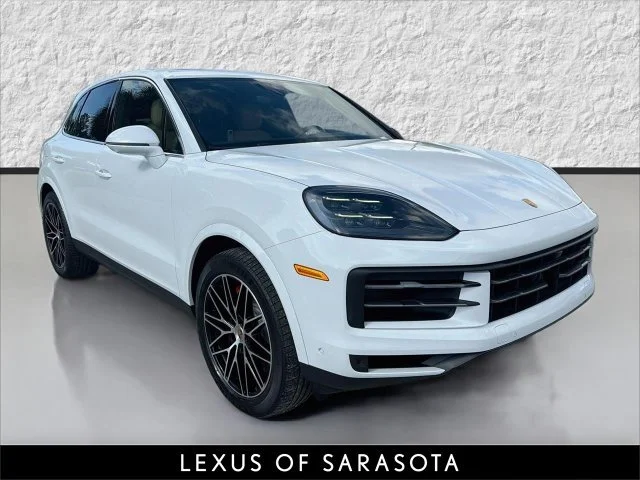 2024 Porsche Cayenne