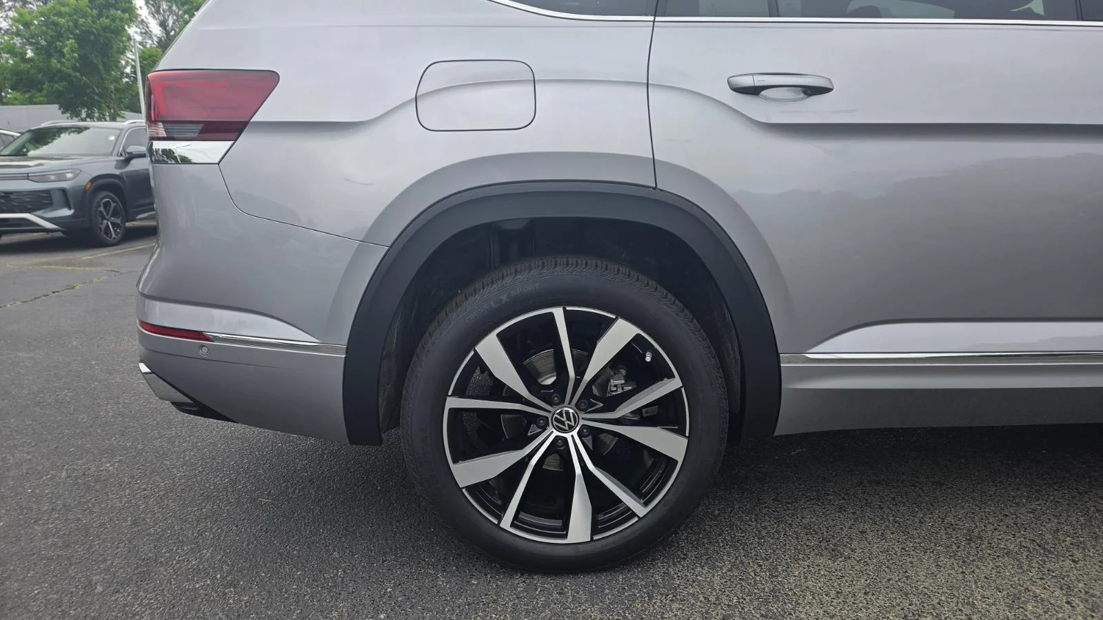 2026 Volkswagen Atlas SEL Premium R-Line - Photo 14