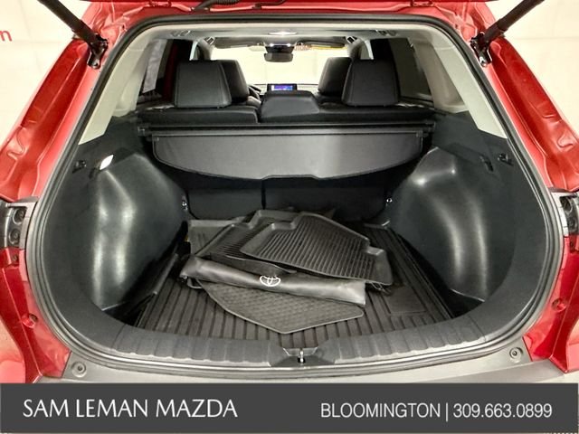 Used 2025 Red Toyota XLE image 27