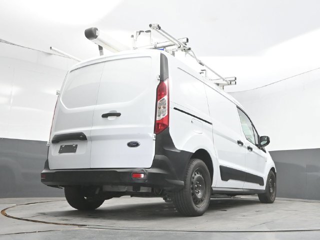 Used 2023 White Ford XL image 27