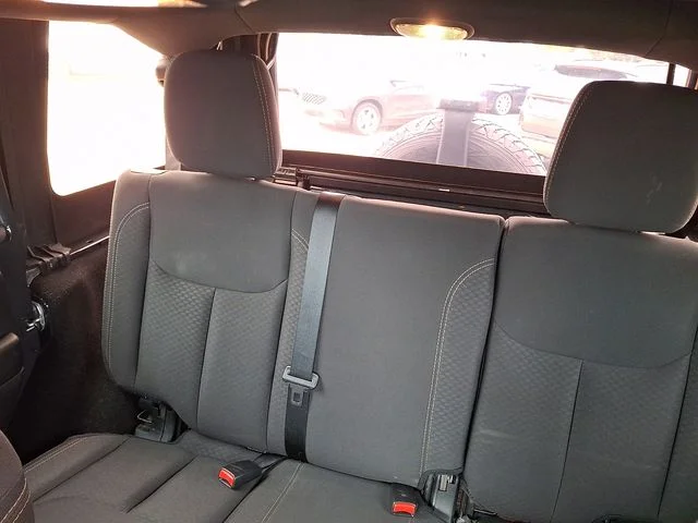 Used 2018 Black Jeep Unlimited Sport image 18