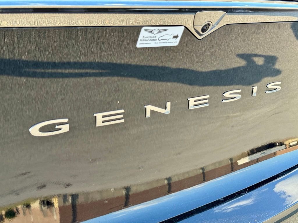 Used 2026 Black Genesis 2.5T Advanced image 14