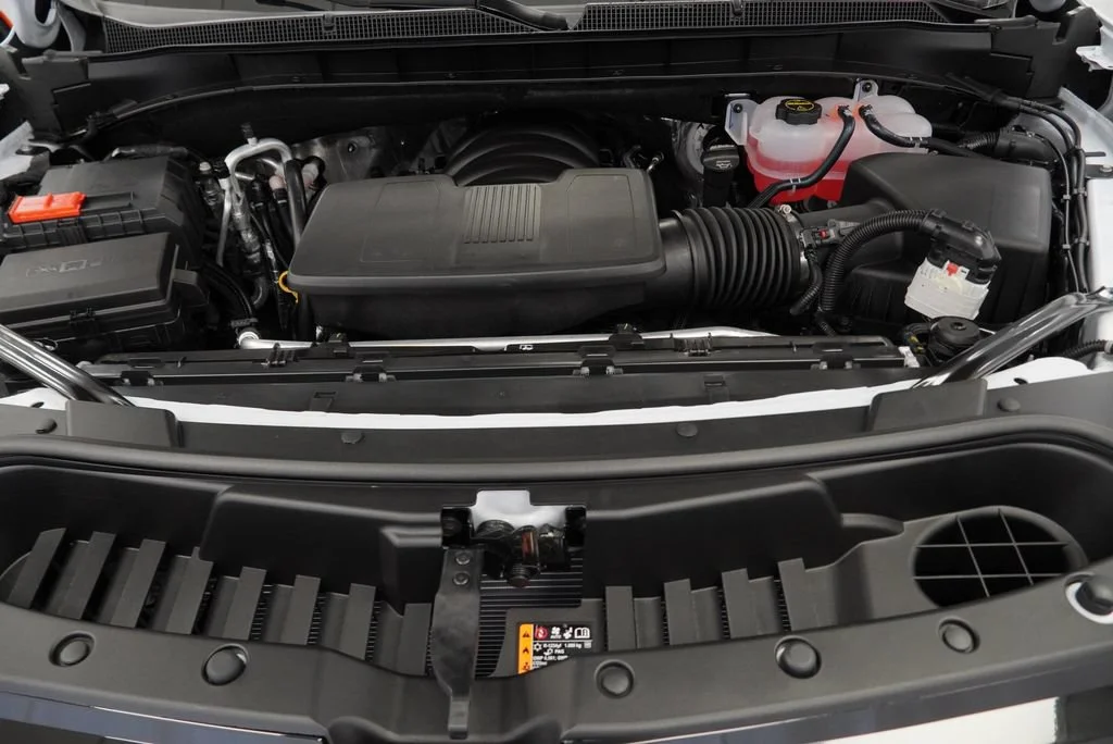 New 2026 Polar White Tricoat Chevrolet High Country image 43